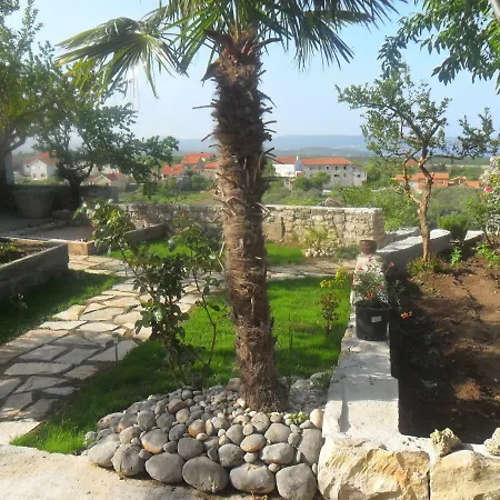 Apartman Hill * Skradin