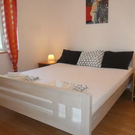 Apartman Hill